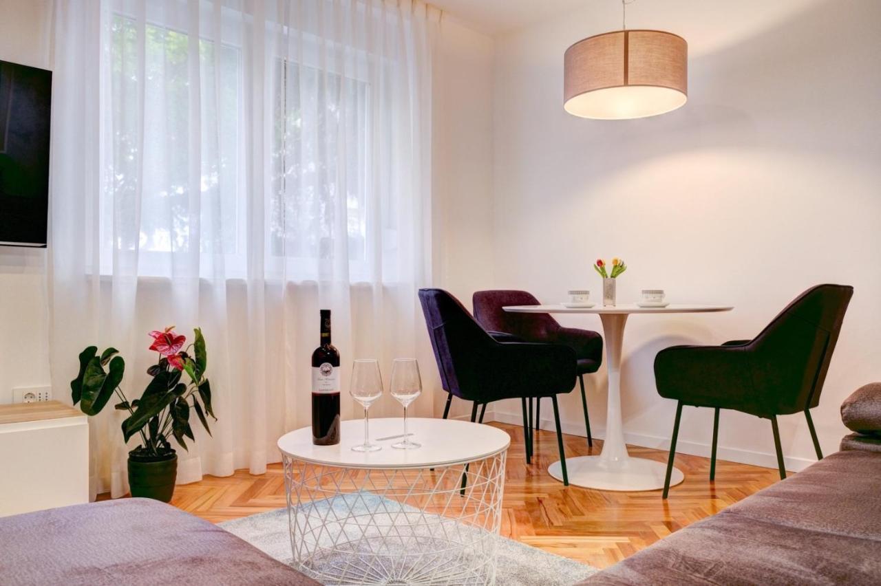 Paola Apartment Рийека Екстериор снимка